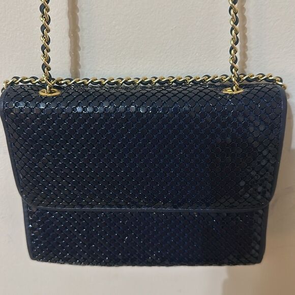 Vintage Whiting and Davis navy mesh bag with chain - Picture 3 of 9